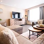 Philemon With Parking By Interhome Apartamento *