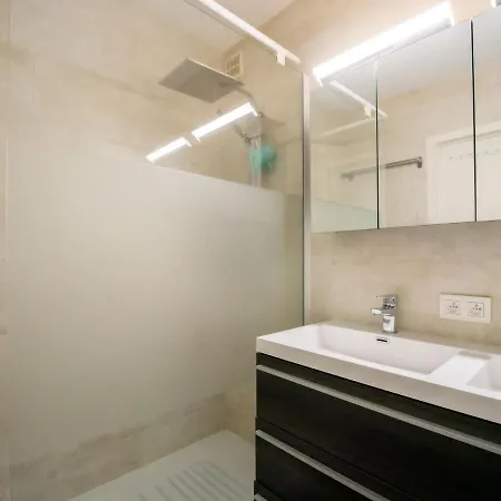 Philemon With Parking By Interhome *