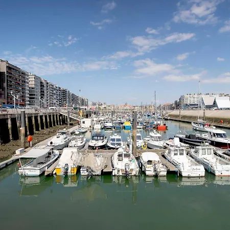 Philemon With Parking By Interhome *